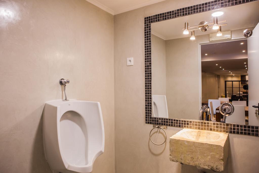Rossio Suites Lisbona Esterno foto