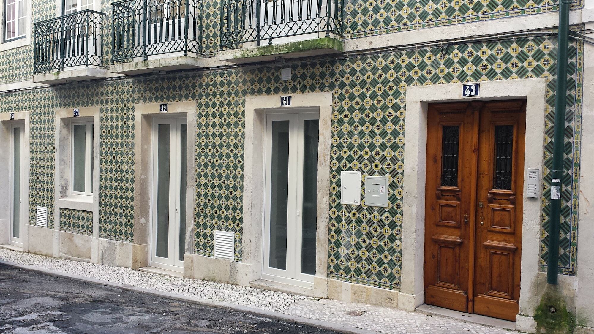 Rossio Suites Lisbona Esterno foto
